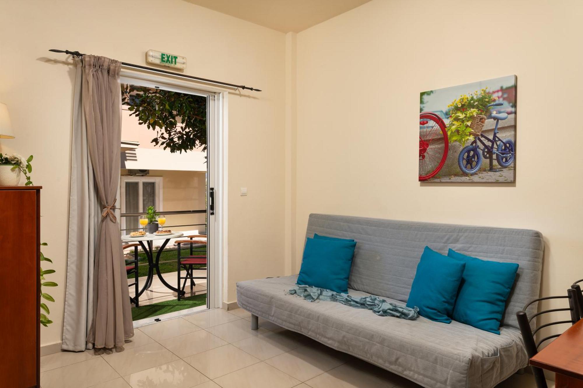 Evdokia Αpartments & Dimitra Village Agia Marina Eksteriør billede