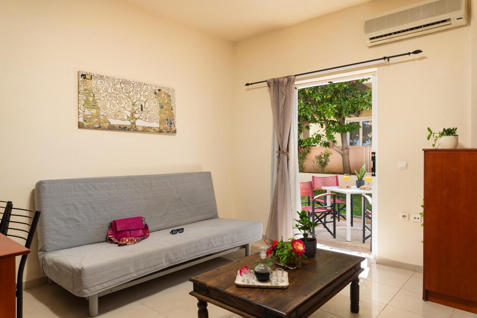 Evdokia Αpartments & Dimitra Village Agia Marina Eksteriør billede