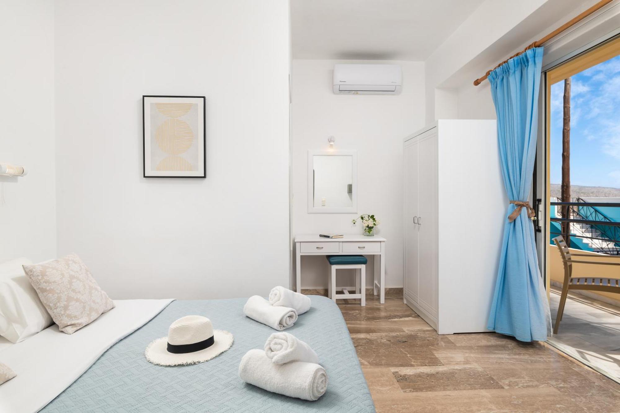 Evdokia Αpartments & Dimitra Village Agia Marina Eksteriør billede